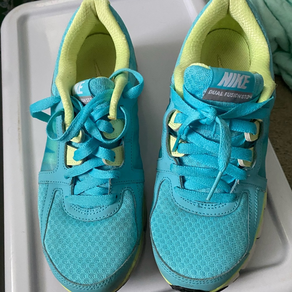 Nike Kids Teal and Lime Sneakers - Picture 2 of 4